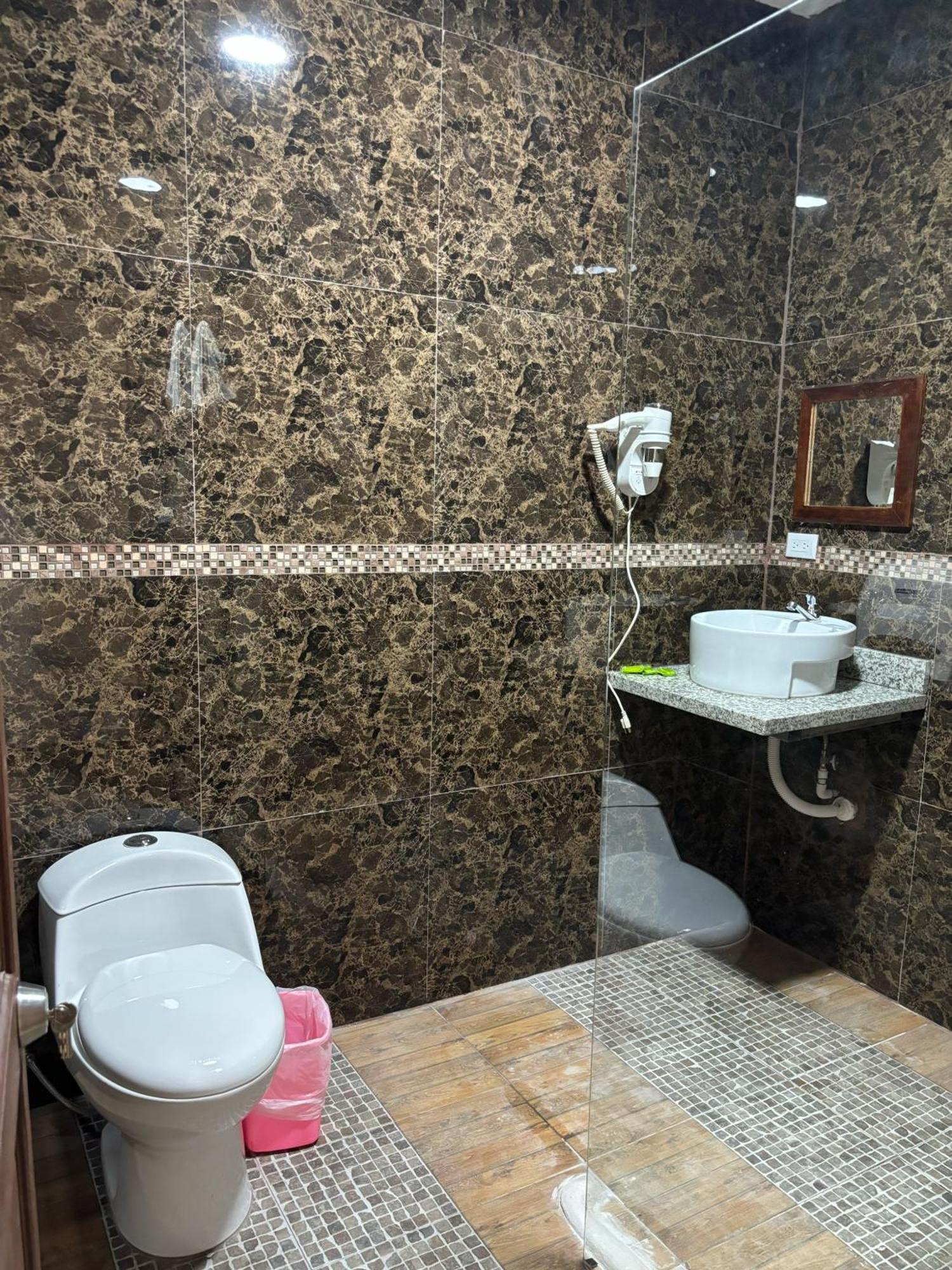 Hotel Coco Beach Мануель-Антоніо Екстер'єр фото
