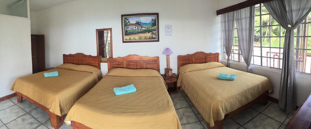 Hotel Coco Beach Мануель-Антоніо Екстер'єр фото
